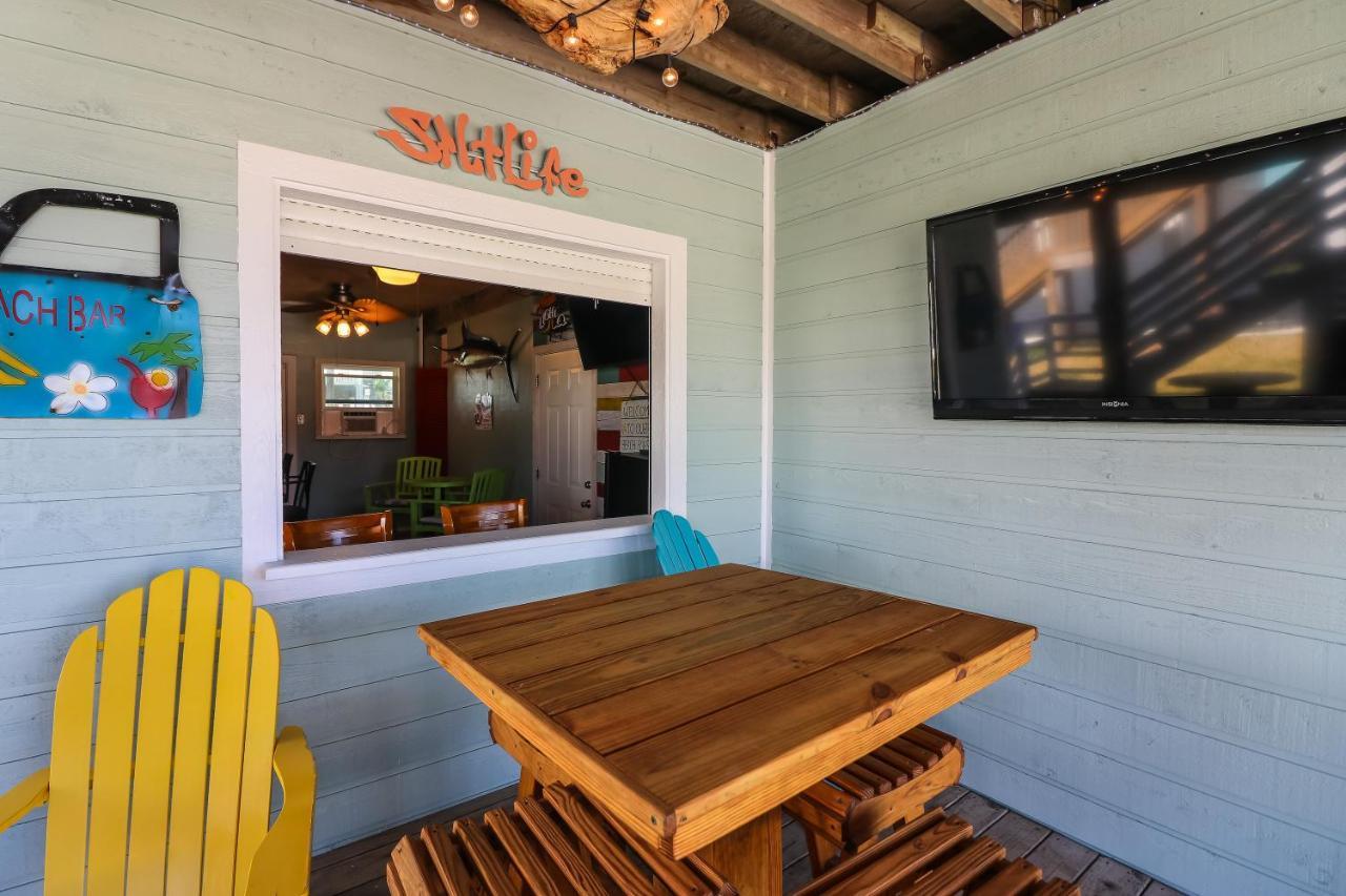 One-Of-A-Kind Beach Home With Lounge Bar Game Room Galveston Exterior photo