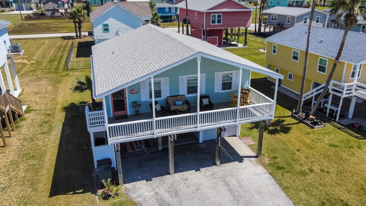 One-Of-A-Kind Beach Home With Lounge Bar Game Room Galveston Exterior photo